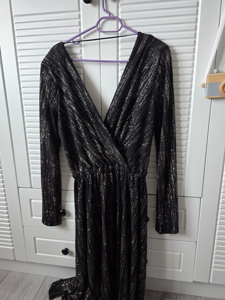 Uzun Kollu Siyah Pilili Abiye Elbise - Görsel 2