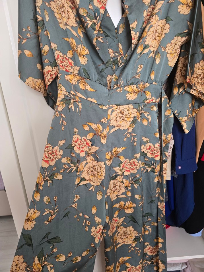 ZARA Bohem V Yaka Uzun Çiçekli Kimono - Görsel 4