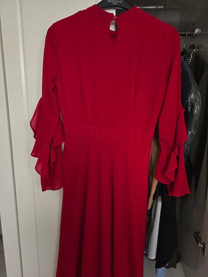 Kadın Uzun Kırmızı Drapeli Elbise - Görsel 3