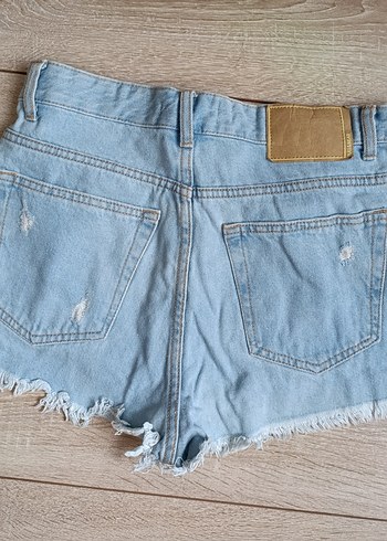 Nakışlı Mavi Mini Denim Şort - Görsel 2