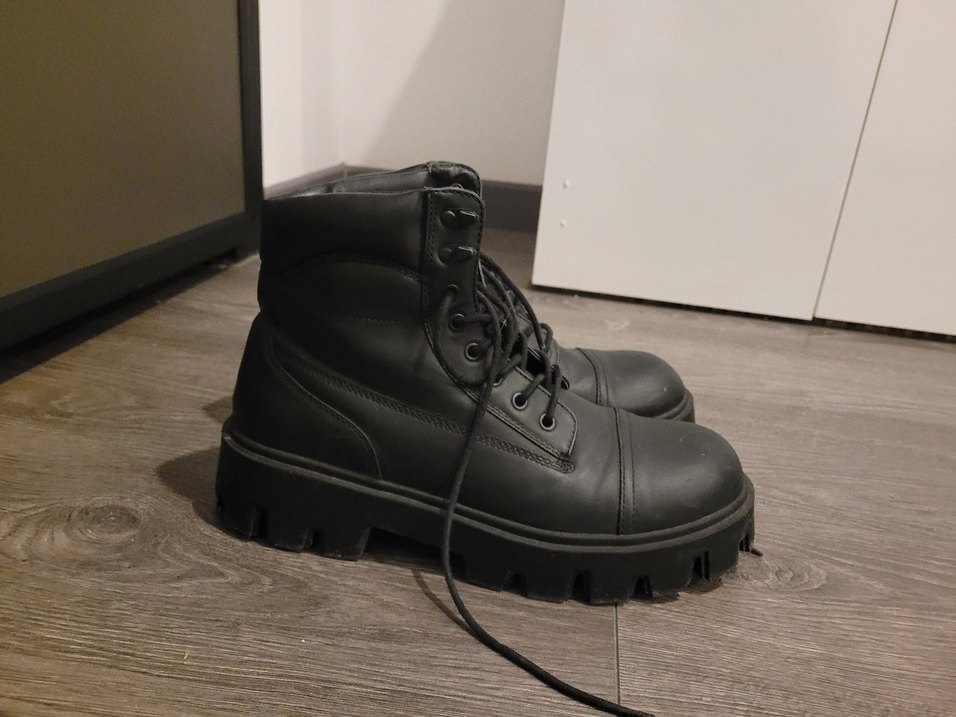 bershka 44 numara kışlık bot - Görsel 2