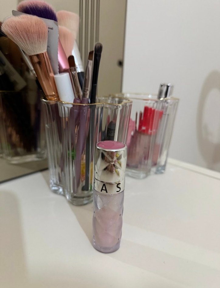 Pastel Mor Renkli Dudak Parlatıcısı - Görsel 2