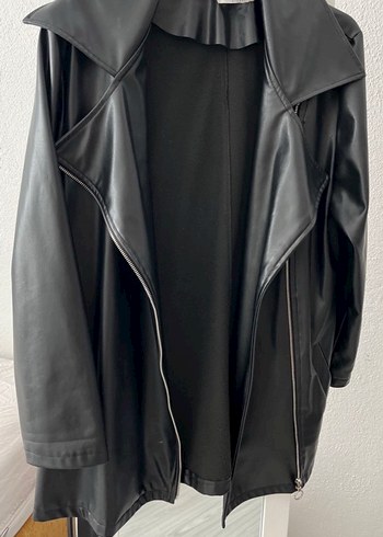 Siyah Uzun Deri Gotik Ceket - Görsel 2