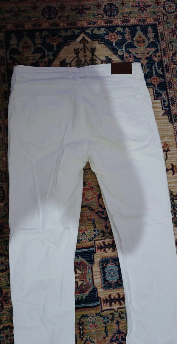 Beyaz Kadın Midi Kumaş Pantolon - Görsel 3