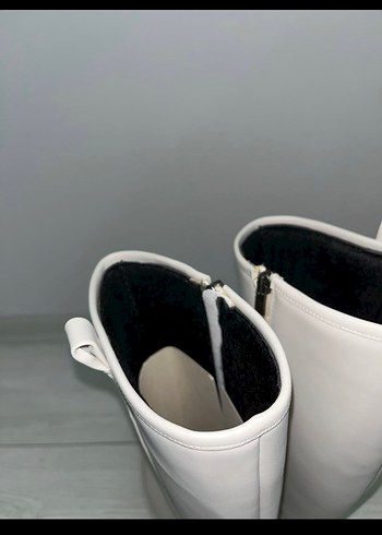 Bej Deri Kadın Diz Boyu Topuklu Bot - Görsel 4