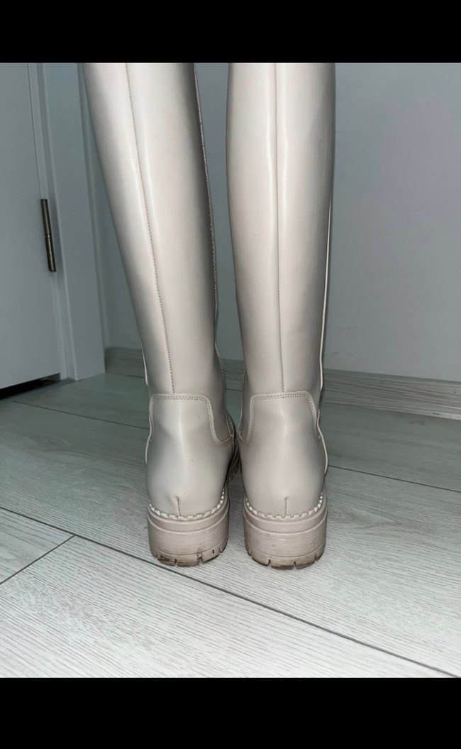 Bej Deri Kadın Diz Boyu Topuklu Bot - Görsel 2