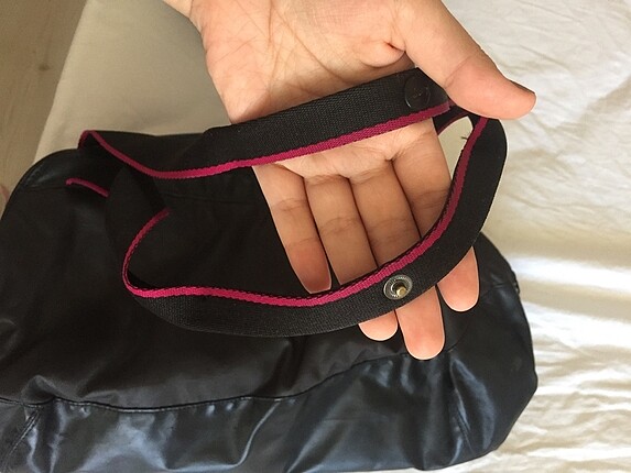  Beden siyah Renk orjinal nike çanta