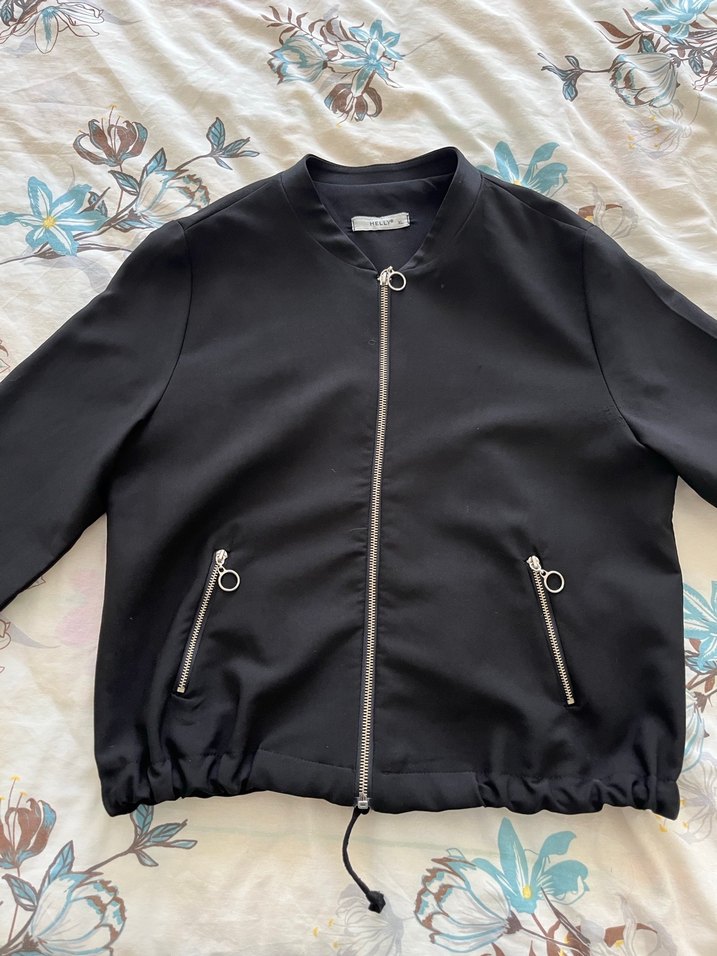 Siyah Fermuarlı Kadın Ceket - Görsel 3