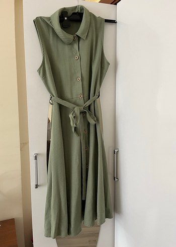 Düğmeli Kolsuz Uzun Keten Elbise - Görsel 2