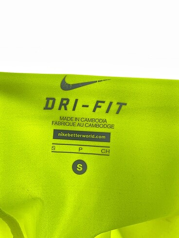 s Beden sarı Renk Nike T-shirt %70 İndirimli.