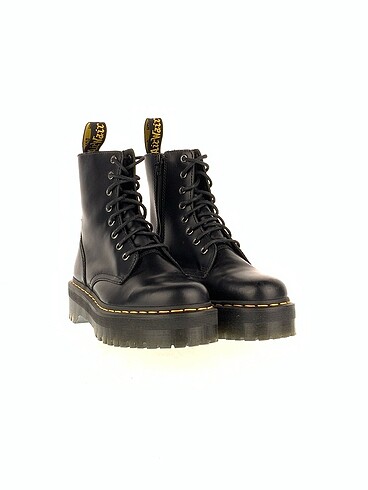 Dr. Martens Dr. Martens Bot %70 İndirimli.