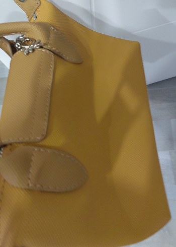 Camel Deri Kadın Bel Çantası - Görsel 6