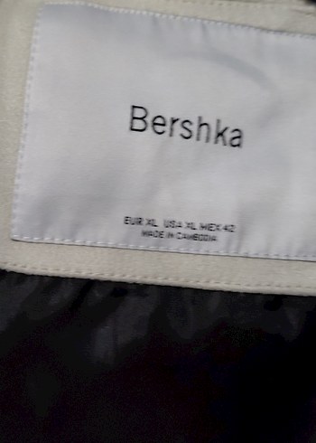 Beyaz Fermuarlı Kadın Midi Ceket - Görsel 3