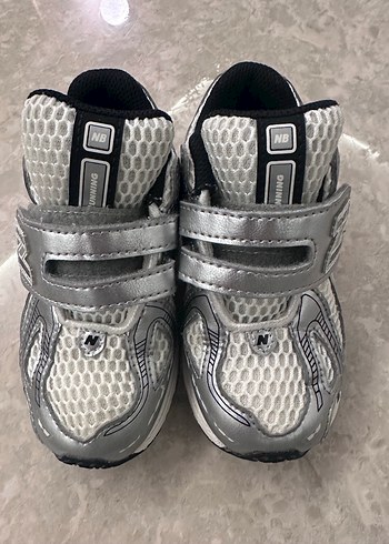 New balance çocuk 1906R 26 numara - Görsel 2