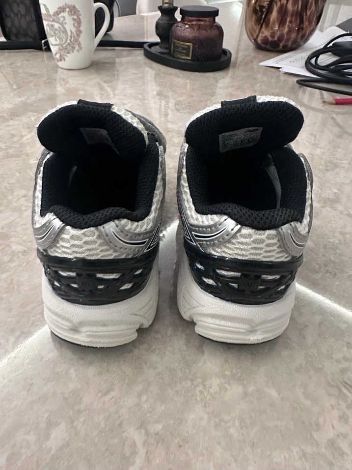 New balance çocuk 1906R 26 numara - Görsel 3