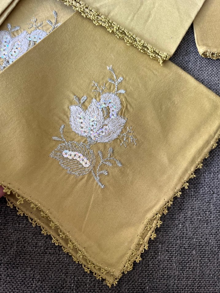 Tekli fiyatıdır. Camel Renk İşlemeli Misafir peçetesi - Görsel 2