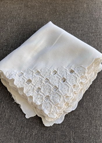 Tekli fiyattır.Nakışlı Beyaz Vintage peçete - Görsel 2