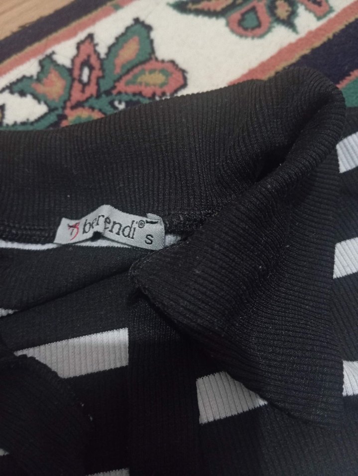 Siyah Çizgili Kısa Kollu Gömlek - Görsel 2