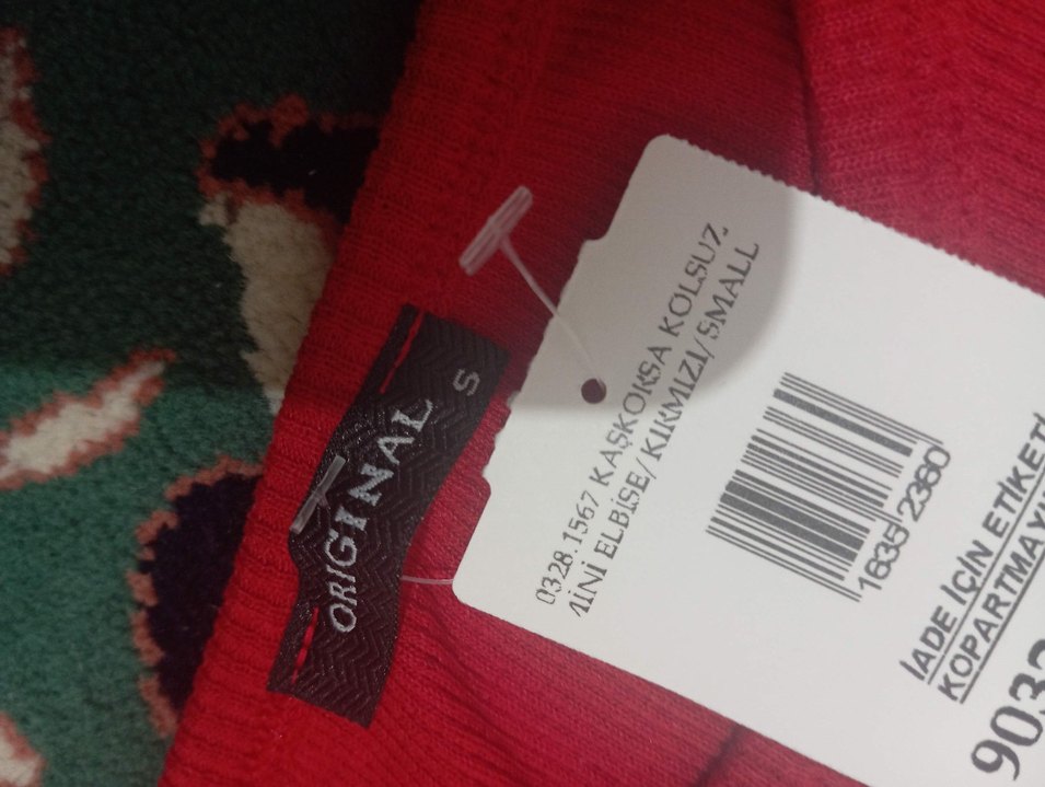 Kırmızı sıfır kol diz hizasında elbise sıfır - Görsel 2