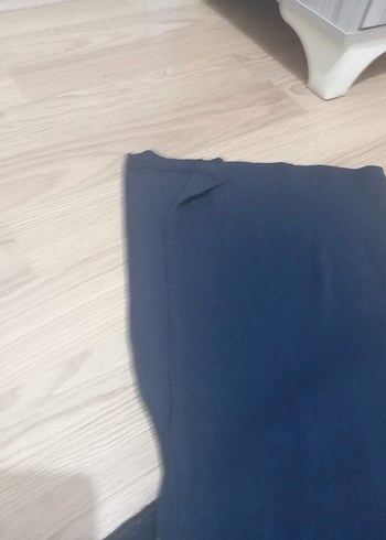 lacivert yırtmaçlı etek - Görsel 3