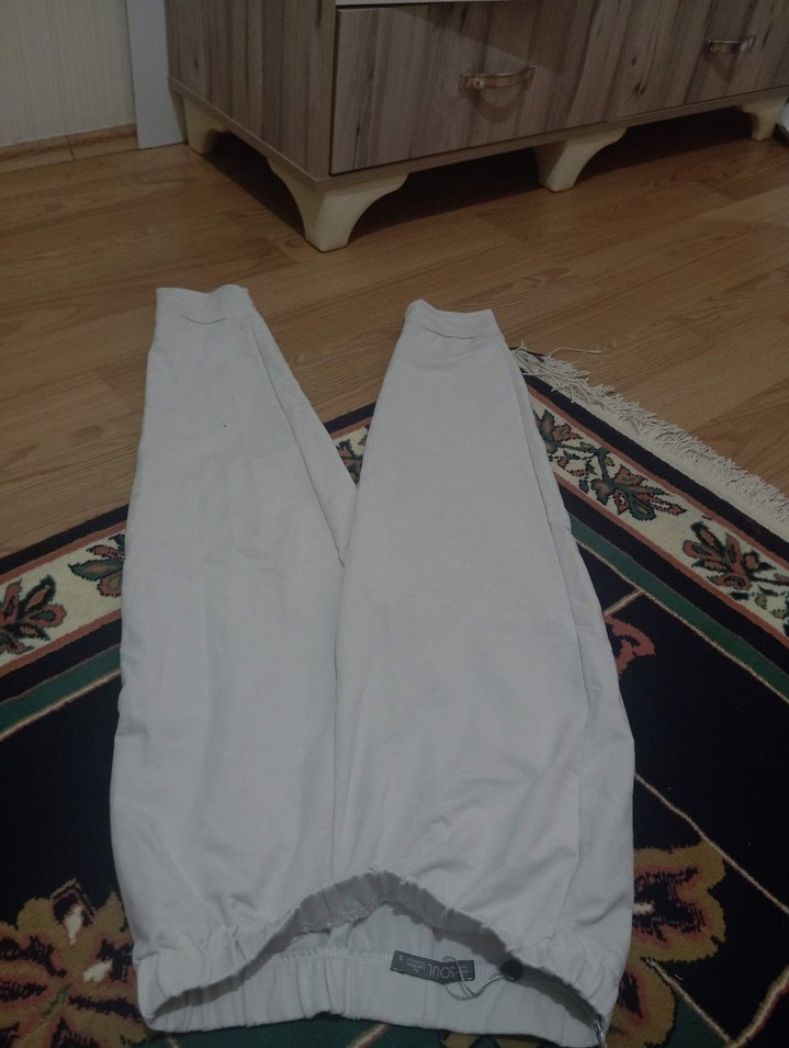 Kadın Beyaz Rahat Kesim Midi Eşofman - Görsel 3