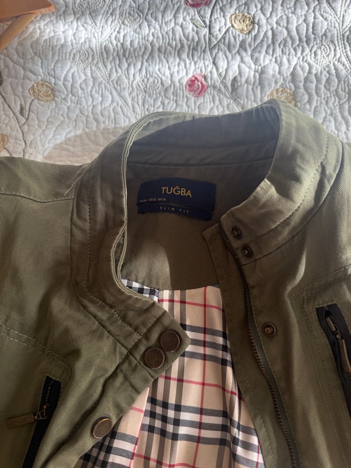 Kadın Haki Deri Kollu Mevsimlik - Görsel 3