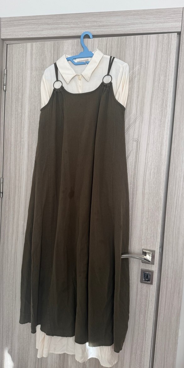 Haki Keten Askılı Bluzu - Görsel 3