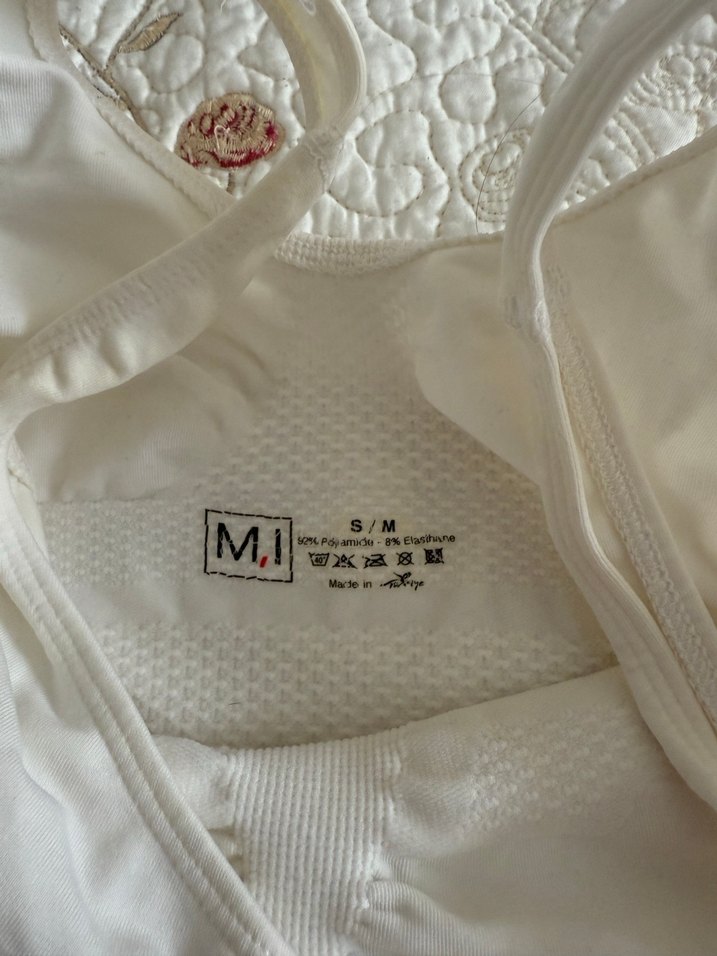 Beyaz Düz Kesim Midi Korse - Görsel 3