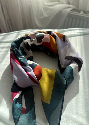 Çok Renkli Kadın Fular - Görsel 2