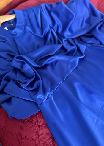 Mavi Drapeli Uzun Kadın Elbise - Görsel 2