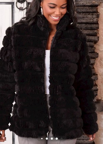 Siyah Kürk Detaylı Rahat Kesim Kadın Mont - Görsel 6