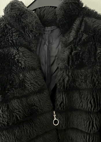 Siyah Kürk Detaylı Rahat Kesim Kadın Mont - Görsel 5