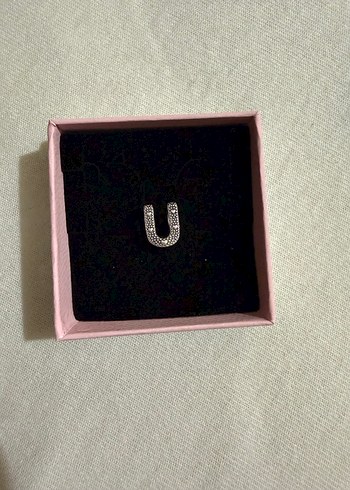 Pandora U harfi Charm - Görsel 2