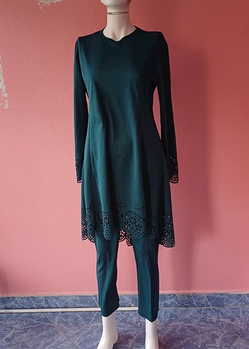 Nakış Detaylı Turkuaz Kadın Takım - Görsel 2