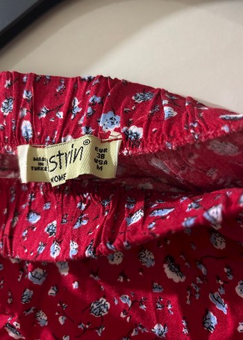 Yırtmaçlı etek - Görsel 2