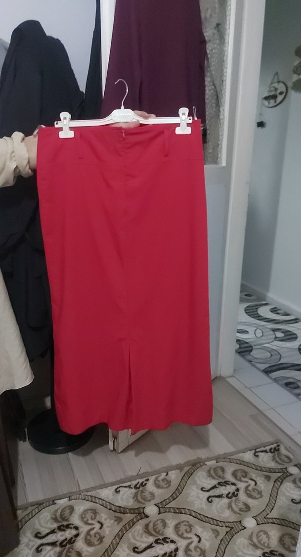 Parlak Kırmızı Midi Drapeli Kadın Etek - Görsel 3