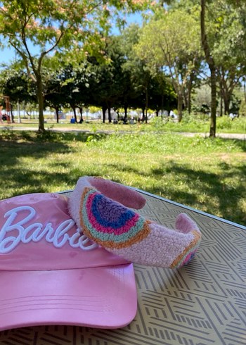 Gökkuşağı desenli punch taç - Görsel 2