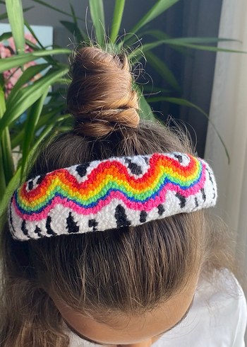 Gökkuşağı ve zebra desenli punch taç - Görsel 2