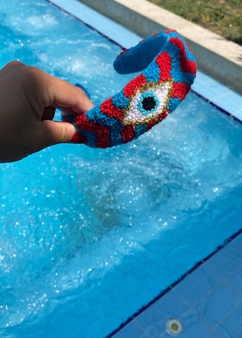 Nazar boncuğu desenli punch taç - Görsel 3