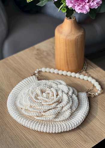 EL ÖRGÜSÜ Boncuk İşlemeli Beyaz Örgü Çiçekli Kadın Çantası - Görsel 2