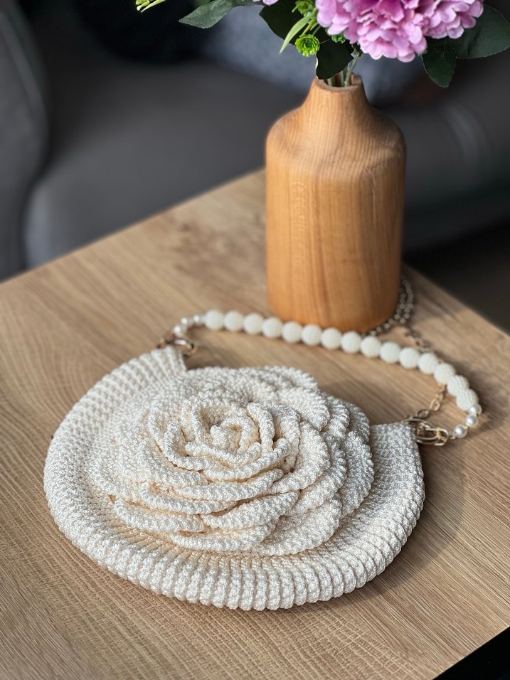 EL ÖRGÜSÜ Boncuk İşlemeli Beyaz Örgü Çiçekli Kadın Çantası - Görsel 2