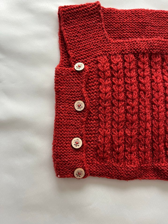 Kırmızı Örgü Kolsuz Süveter - Görsel 5