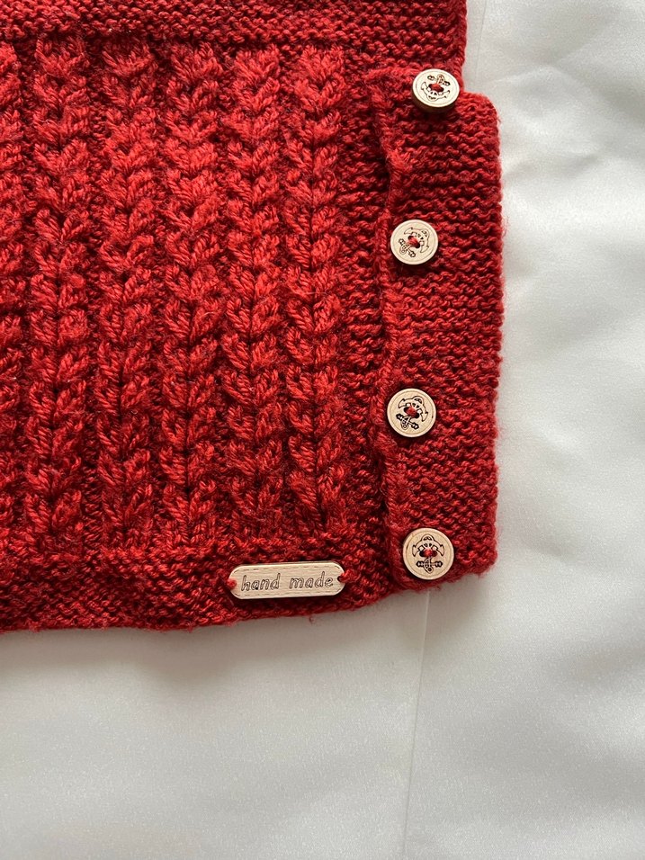 Kırmızı Örgü Kolsuz Süveter - Görsel 4