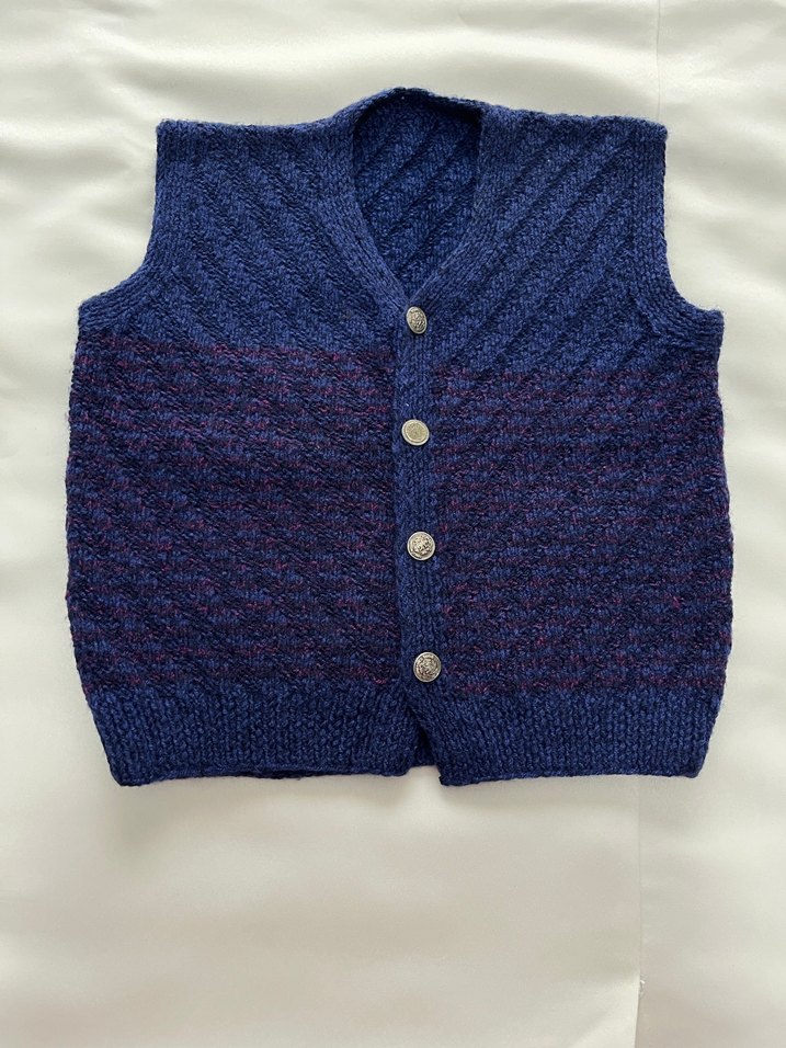 Erkek Çocuk Lacivert Örgü Süveter - Görsel 2