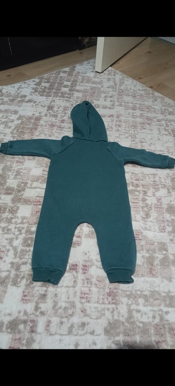 Kapüşonlu Gri Bebek Tulum - Görsel 2