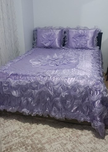 Mor Nakışlı Parlak Yatak Örtüsü - Görsel 9