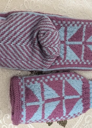 Mor ve Gri çorap Eldiveni - Görsel 3