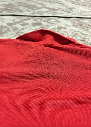 Kırmızı Düğmeli Polo Tişört - Görsel 5