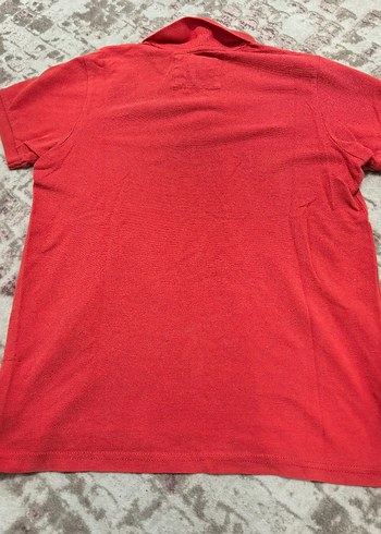 Kırmızı Düğmeli Polo Tişört - Görsel 3