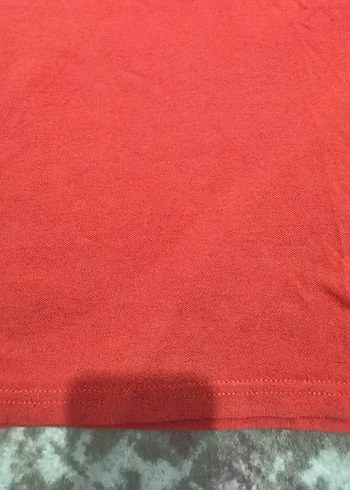 Kırmızı Düğmeli Polo Tişört - Görsel 4